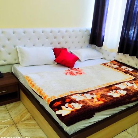 Hotel Vinayak Inn Haridwār Екстериор снимка