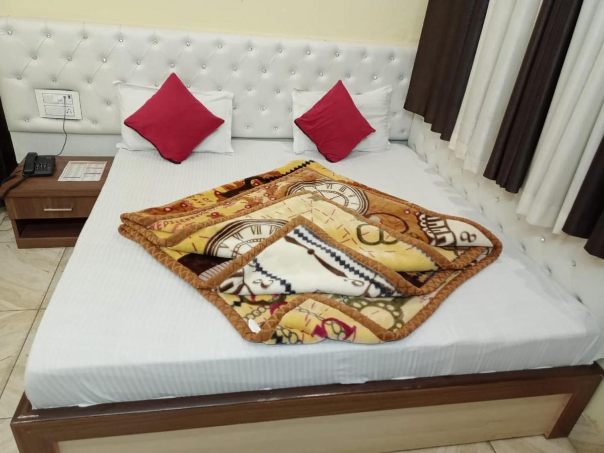 Hotel Vinayak Inn Haridwār Екстериор снимка