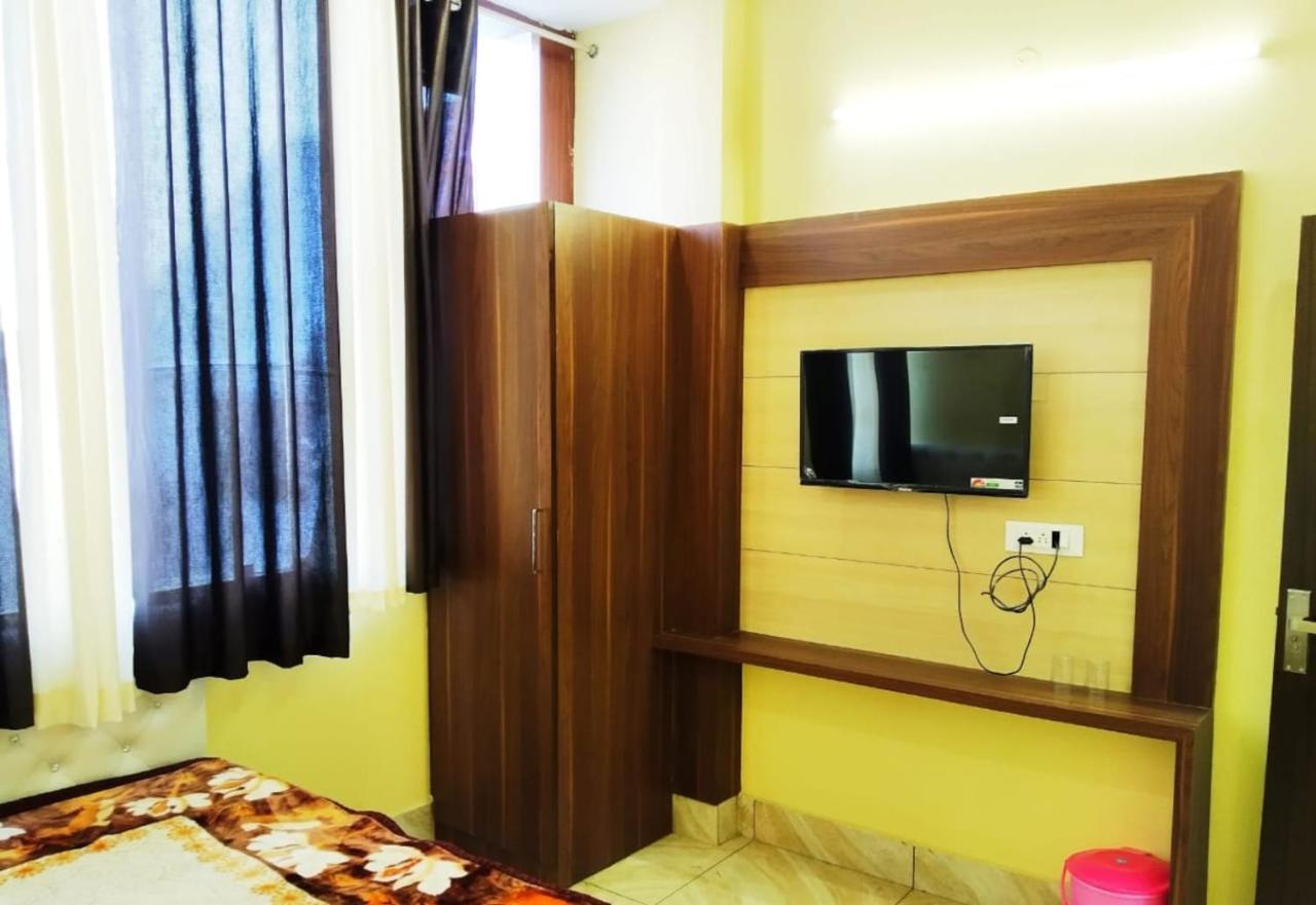 Hotel Vinayak Inn Haridwār Екстериор снимка