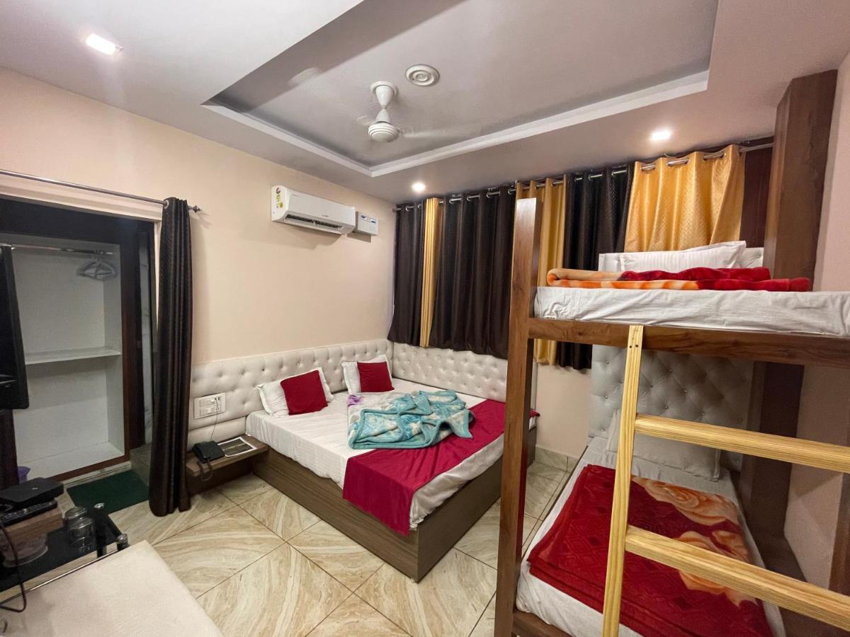 Hotel Vinayak Inn Haridwār Екстериор снимка