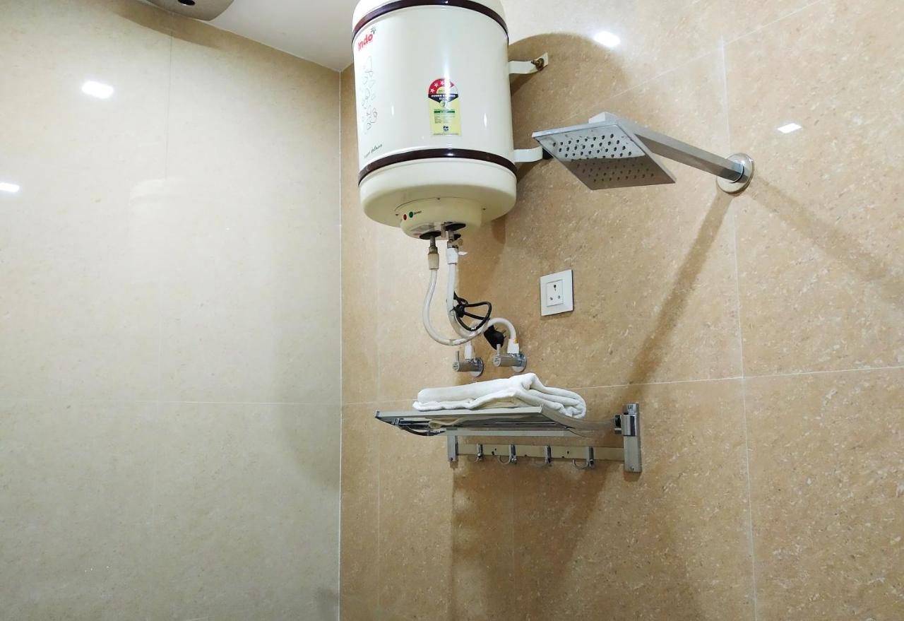 Hotel Vinayak Inn Haridwār Екстериор снимка